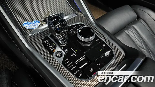 BMW X6 xDrive40i M Sport — Фото автомобиля 9