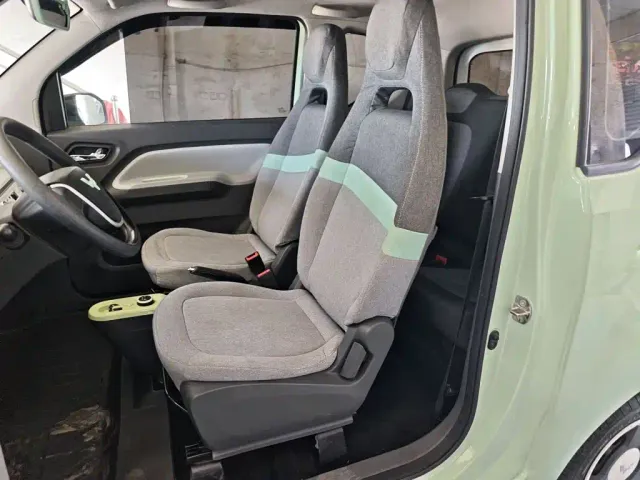 Wuling Hongguang Mini EV — Фото автомобиля 14