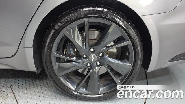 Genesis G70 — Фото автомобиля 18