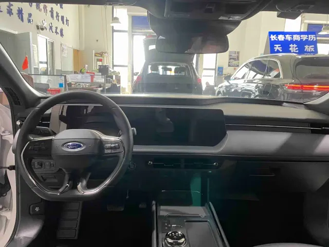 Ford Mondeo — Фото автомобиля 12