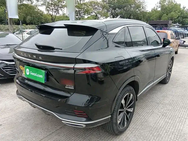 Roewe RX5 — Фото автомобиля 6