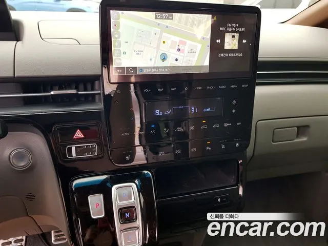 Hyundai Staria Staria — Фото автомобиля 5