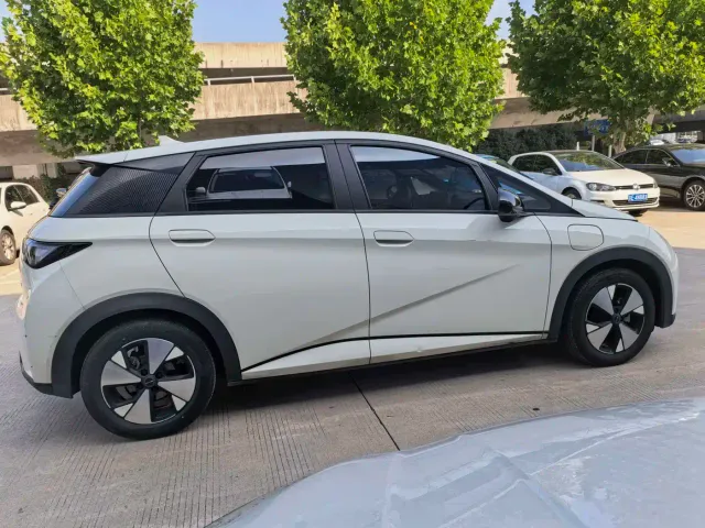 BYD Dolphin — Фото автомобиля 5
