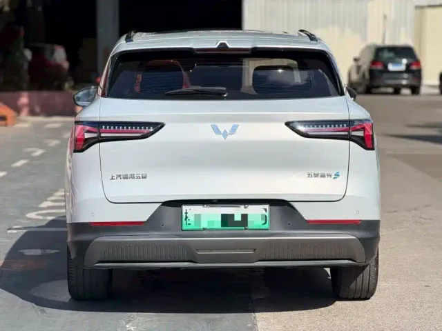 Wuling Starlight S — Фото автомобиля 8