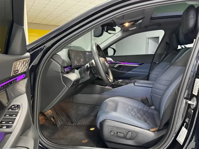 BMW 5 Series — Фото автомобиля 4