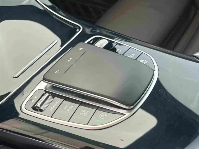 Mercedes-Benz GLC-Class — Фото автомобиля 21
