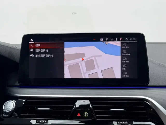 BMW 5 Series — Фото автомобиля 13