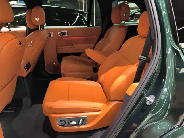 Li Auto L9 — Фото автомобиля 16