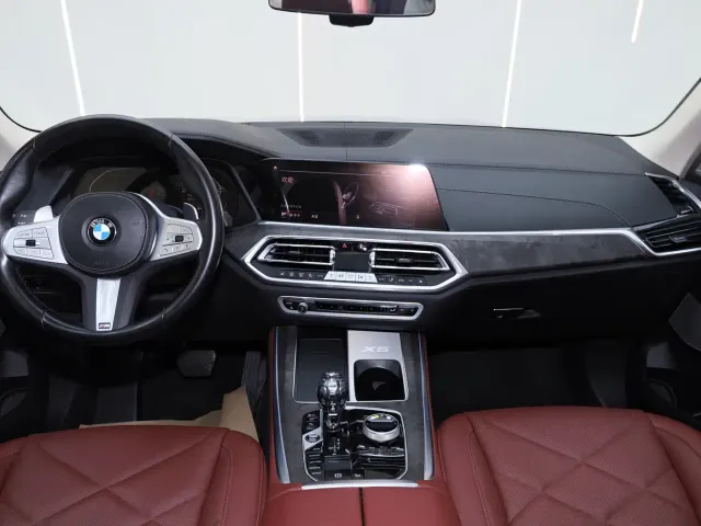 BMW X5 — Фото автомобиля 16