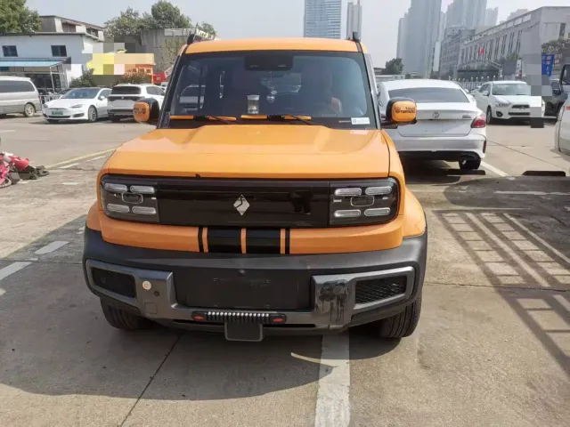 Baojun Yep — Фото автомобиля 2