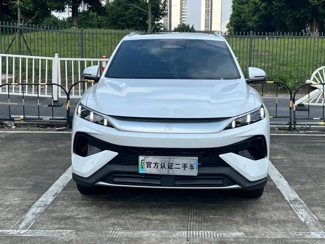 BYD Song Pro — Фото автомобиля 2
