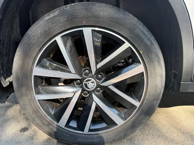 Škoda Kamiq 2022 1.5L Automatic Comfort Edition — Фото автомобиля 18