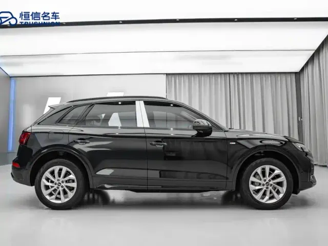 Audi Q5L — Фото автомобиля 4