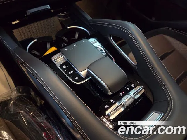 Mercedes-Benz GLE-Class — Фото автомобиля 13