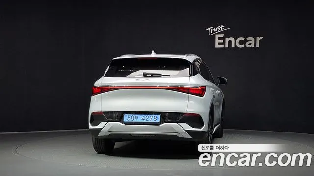 BYD Atto 3 — Фото автомобиля 4