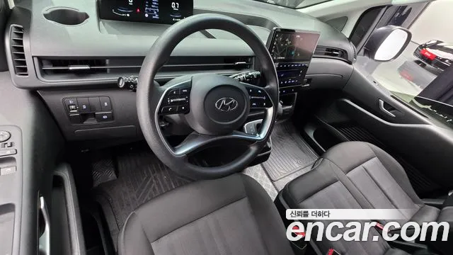 Hyundai Staria — Фото автомобиля 10