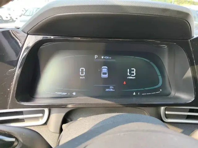 Hyundai Elantra — Фото автомобиля 11