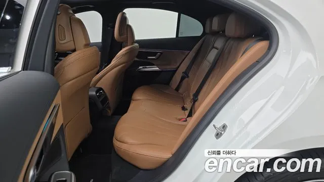 Mercedes-Benz E-Class W214 — Фото автомобиля 11