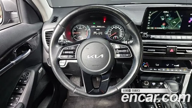 Kia Seltos New — Фото автомобиля 19