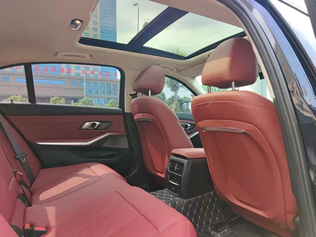 BMW 3 Series — Фото автомобиля 10