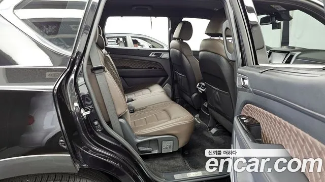 KG_Mobility_Ssangyong Rexton All Rexton Дизель 2.2 4WD — Фото автомобиля 12