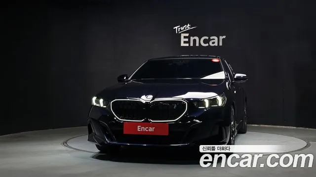 BMW i5 G60 — Фото автомобиля 3