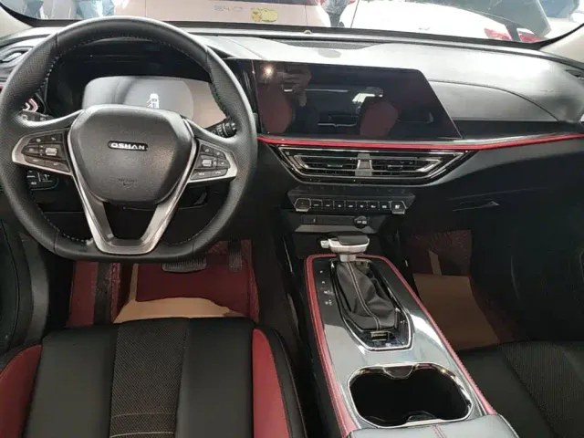 Changan Oushang X5 — Фото автомобиля 9