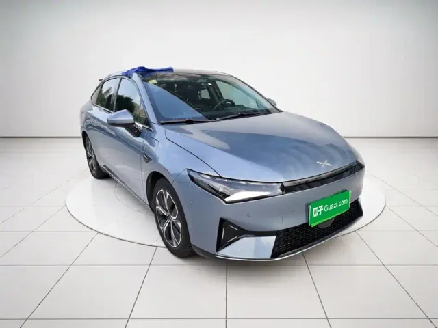 Xpeng P5 — Фото автомобиля 23