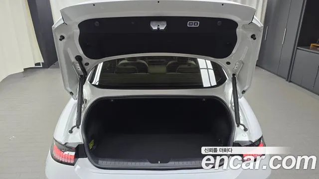 Hyundai Ioniq 6 — Фото автомобиля 29