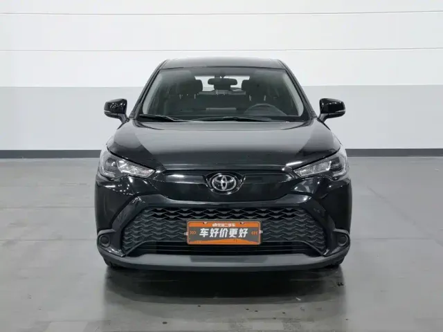 Toyota Frontlander — Фото автомобиля 3