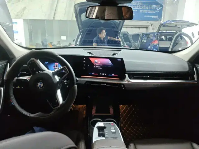BMW X1 — Фото автомобиля 19