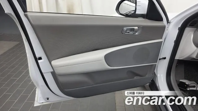 Hyundai Ioniq 6 — Фото автомобиля 13