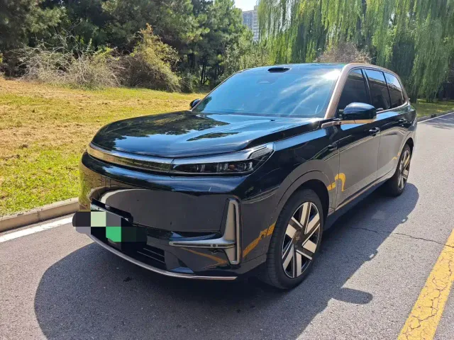 Фотография автомобиля — Geely Galaxy M9