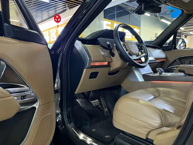Land Rover Range Rover — Фото автомобиля 5