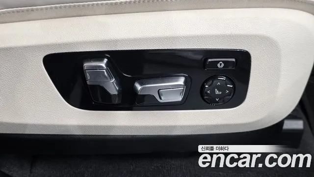 BMW X7 G07 — Фото автомобиля 23