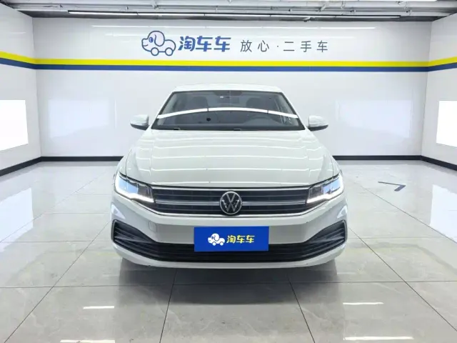 Volkswagen Bora — Фото автомобиля 2