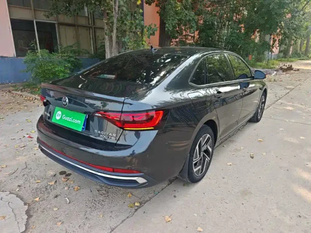 Volkswagen Sagitar — Фото автомобиля 4
