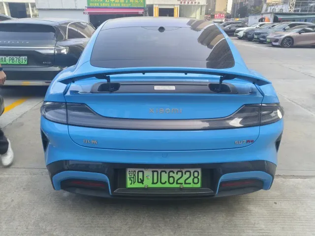 Xiaomi SU7 — Фото автомобиля 8