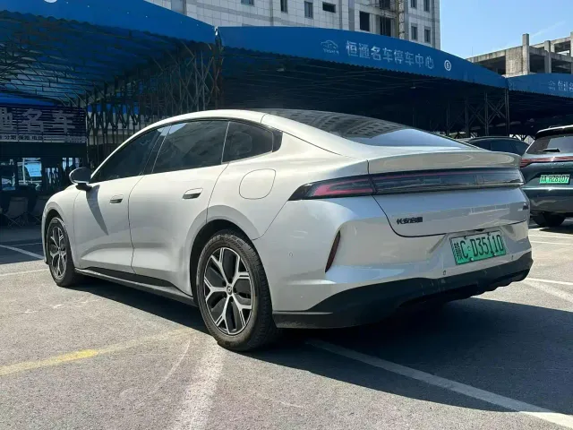 Changan Qiyuan A06 — Фото автомобиля 8