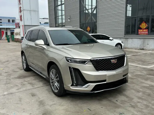 Cadillac XT6 — Фото автомобиля 2