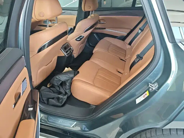 BYD Han L — Фото автомобиля 16