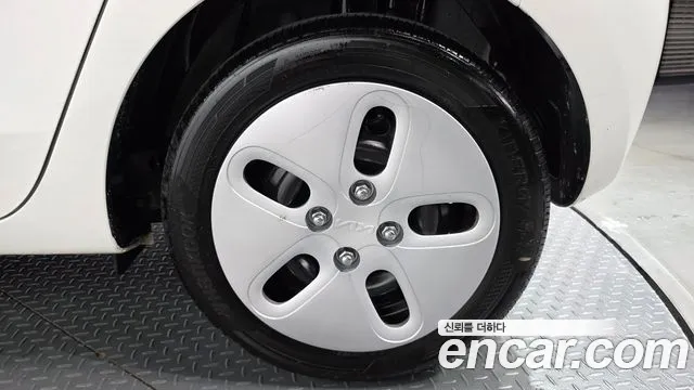 Kia RAY Новый Kia Ray Фургон — Фото автомобиля 21