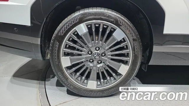 Hyundai Santa Fe MX5 — Фото автомобиля 5