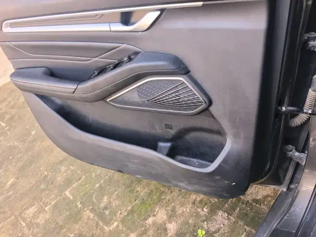 Geely Emgrand — Фото автомобиля 7