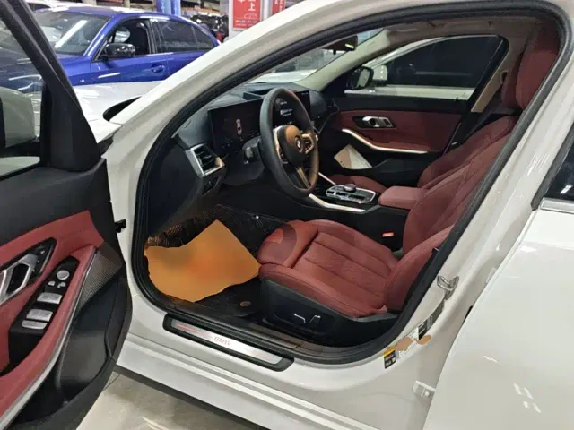 BMW i3 — Фото автомобиля 15