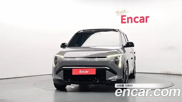 Kia EV3 — Фото автомобиля 2