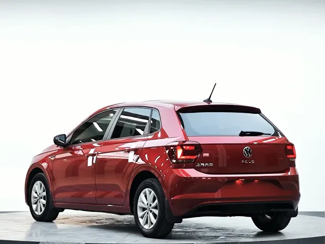 Volkswagen Polo — Фото автомобиля 17