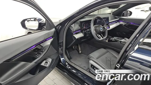 BMW 5-Series 5 серия (G60) — Фото автомобиля 10