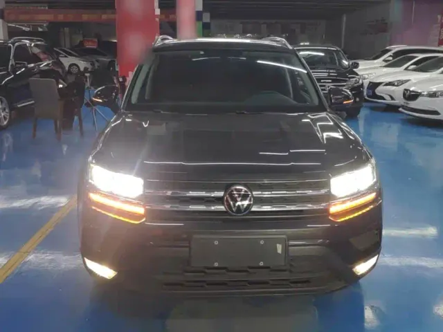 Volkswagen Tharu — Фото автомобиля 2