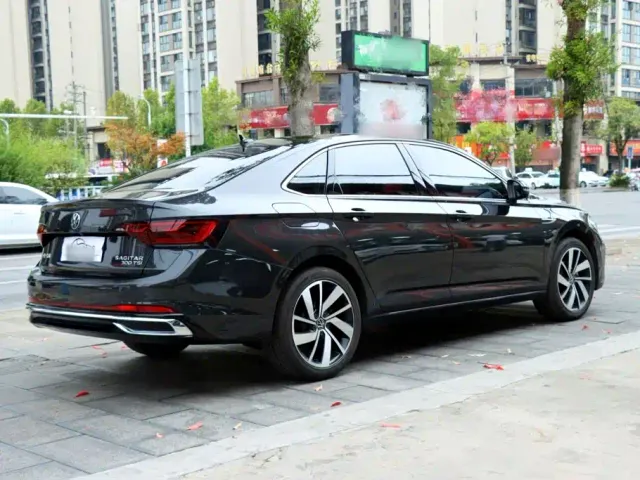Volkswagen Sagitar — Фото автомобиля 8